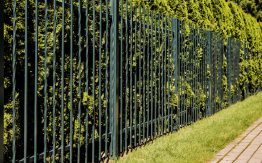 metalinės tvoros